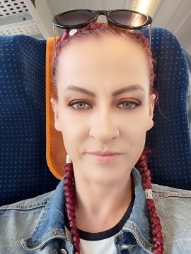 MelAffamer33 de Genève, La Suisse